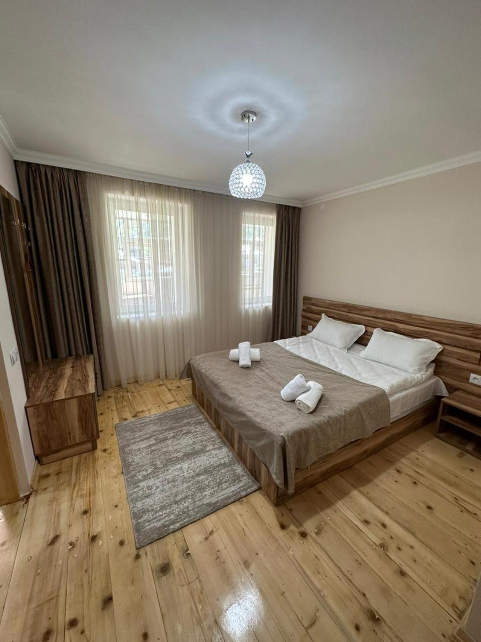 Polaris Kazbegi Hotell Eksteriør bilde