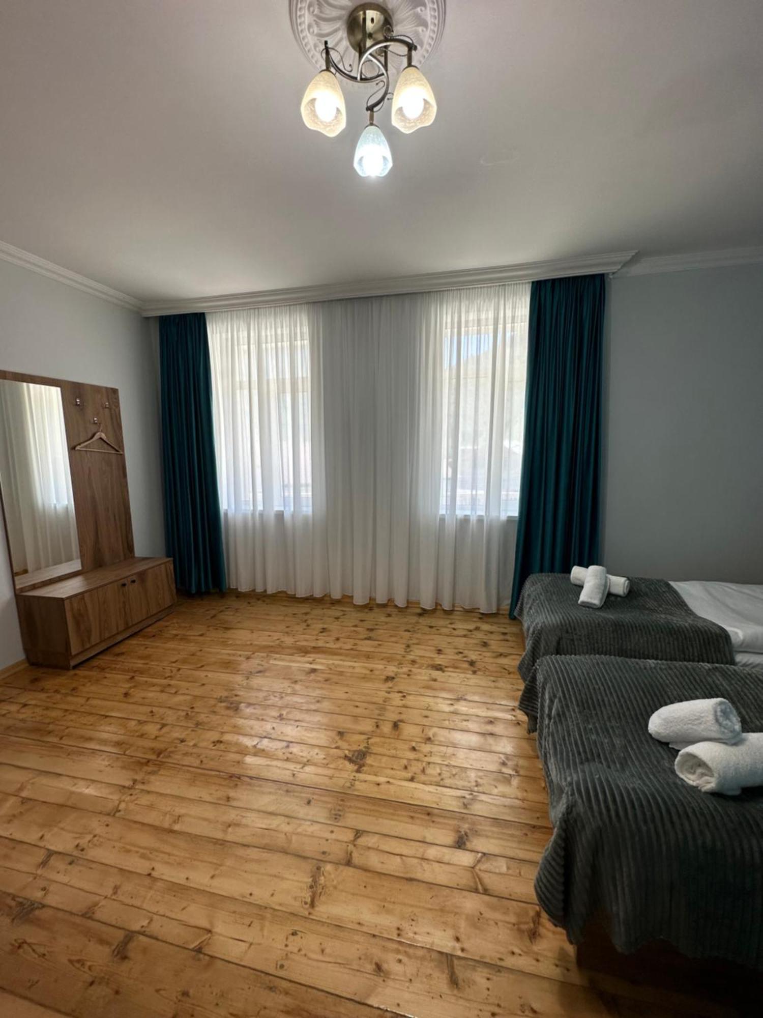 Polaris Kazbegi Hotell Eksteriør bilde